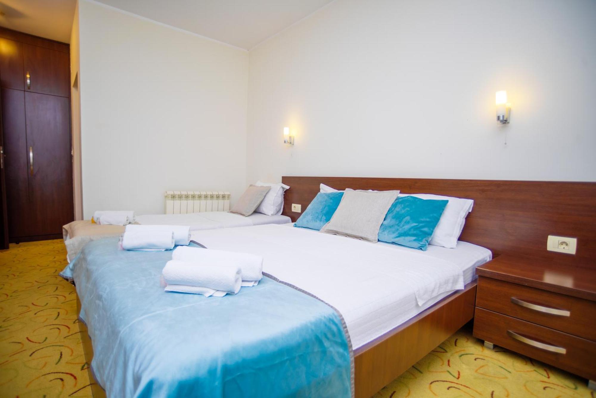 Hotel Odissey Jaz Budva Exteriér fotografie
