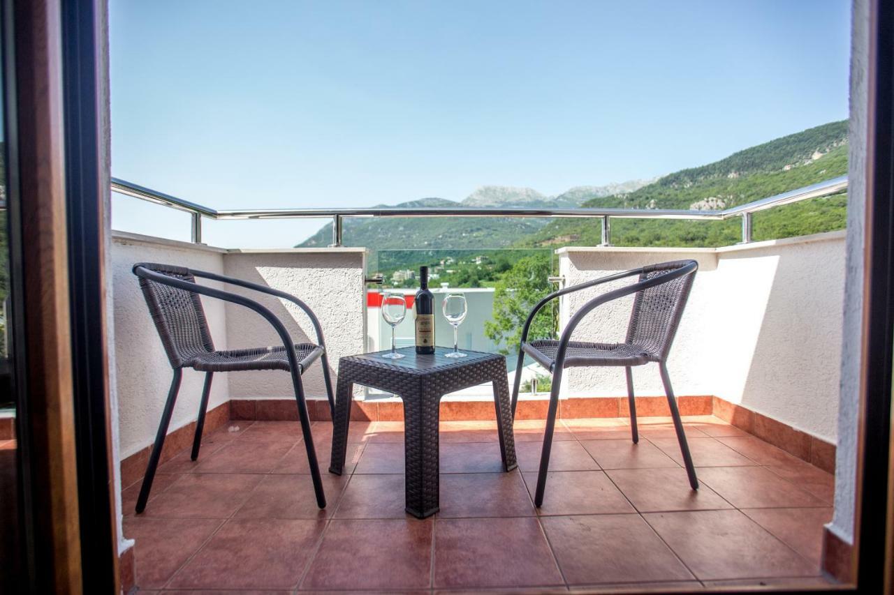 Hotel Odissey Jaz Budva Exteriér fotografie